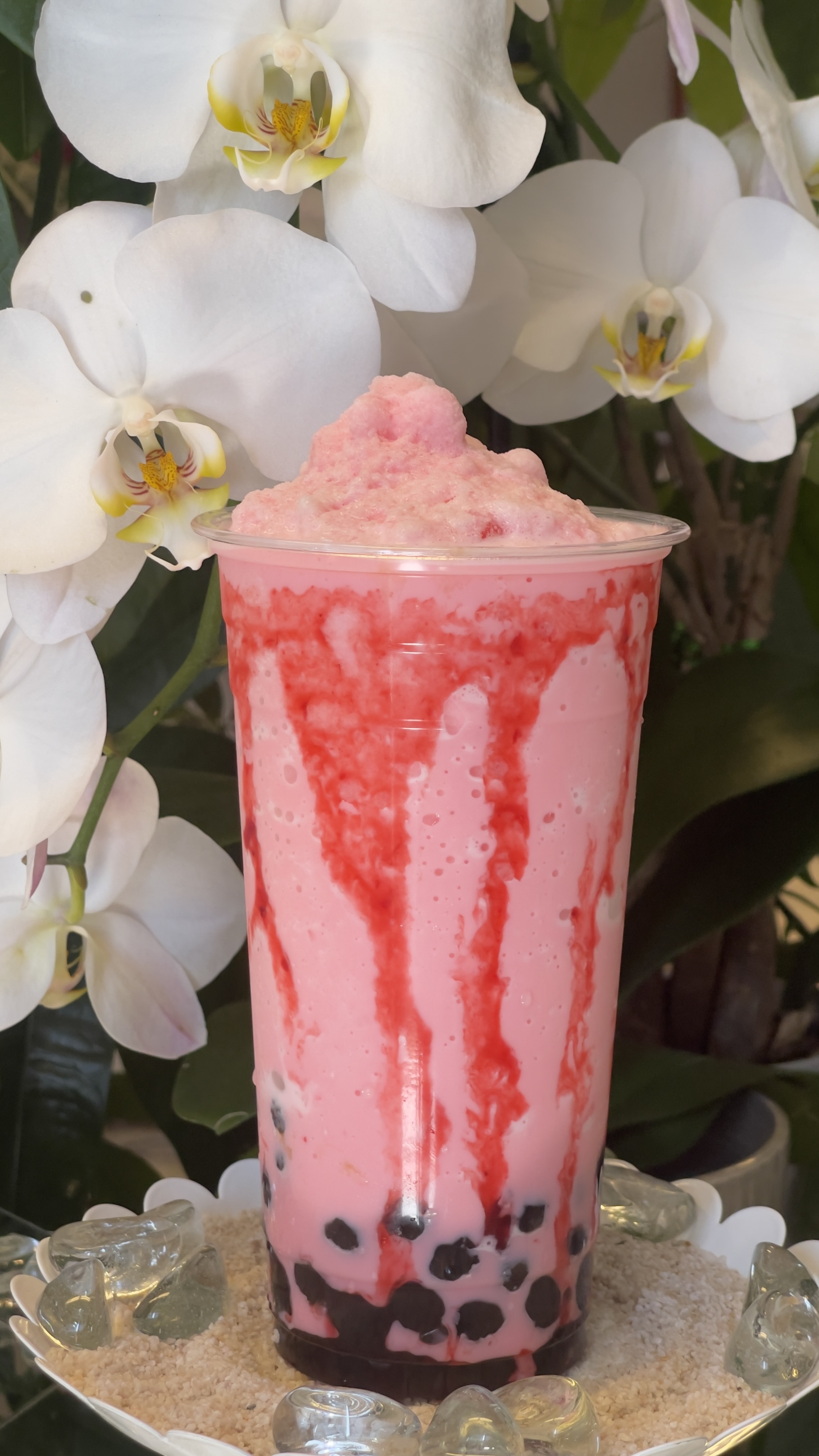 Strawberry Smoothie w/ Tapioca Boba